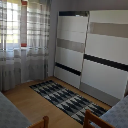 Apartman *